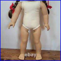 1980's Vtg. White Body Pleasant Company Molly American Girl Doll with Full Meet