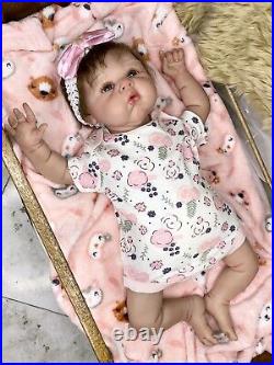 21 Chubby Reborn Baby Doll Soft Vinyl Newborn 0-3 Month Realistic Girl Charlize