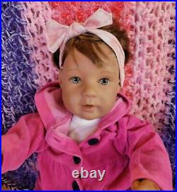 22 1976 Pat Secrist Reborn Baby Doll. Lifelike. Realistic. Vinyl & Cloth Body