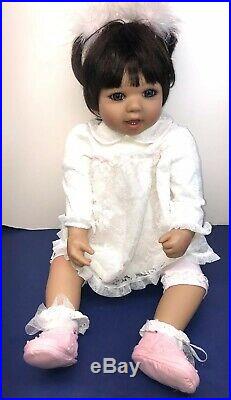 23 Doris Stannat Limited Vinyl Baby Doll 2012 Adorable Brunette With Blue Eyes
