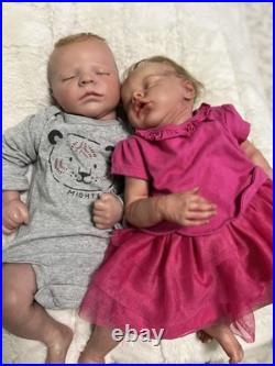 2 Realistic Baby Dolls (Boy And Girl)