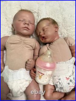 2 Realistic Baby Dolls (Boy And Girl)