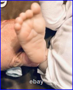 BRAND NEW 18 Inch Vinyl Reborn Baby Doll Light Complexion Brown Straight Hair