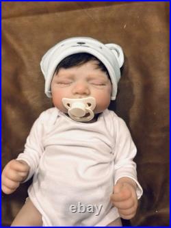 BRAND NEW 18 Inch Vinyl Reborn Baby Doll Light Complexion Brown Straight Hair