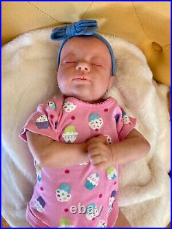 Beautiful Lifelike Hand Painted Reborn Vinyl Baby Doll 18 Rooted Lashes