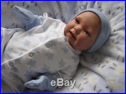 Childs Christmas Gift Newborn Realistic Lifelike Reborn Baby Dolls Boys or Girls
