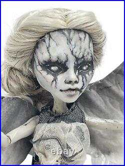Custom Monster High OOAK Repaint Doll Gohlia