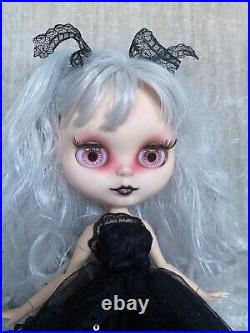 ELVIRA my Ooak light custom Factory Blythe Zombie doll thedollyfairy UK