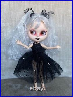 ELVIRA my Ooak light custom Factory Blythe Zombie doll thedollyfairy UK