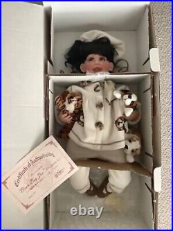 FayZah Spanos LTD Edition 24 Vinyl Doll RARE Artist Signed Excellent Condition