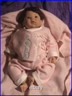 HTF Lee Middleton Snuggles Asian Doll includes Box and COA