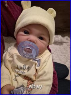 Handmade&Handpainted Reborn girl Doll Curly Brown Hair Soft Body with Accessorys