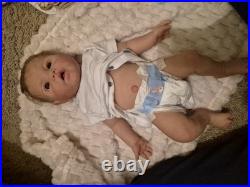 Handmade&Handpainted Reborn girl Doll Curly Brown Hair Soft Body with Accessorys