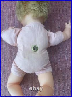 Ideal Toy TINY THUMBELINA 14 Doll With Case (non working)