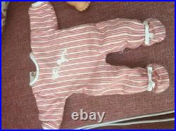 Ideal Toy TINY THUMBELINA 14 Doll With Case (non working)