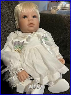 LEE MIDDLETON ORIGINAL DOLL Angel REVA SCHICK. Signed And Numbered. DB7