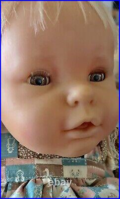 Large Berjusa 25 Vinyl Cloth Baby Doll Vintage Rare EUC