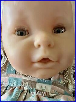 Large Berjusa 25 Vinyl Cloth Baby Doll Vintage Rare EUC