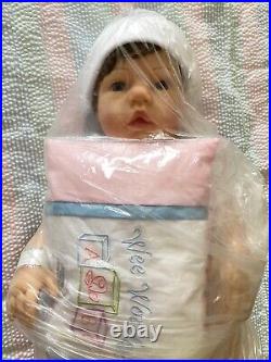 Lee Middleton Doll WEE WONDER By Reva Schick