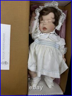 Legacy Originals Vinyl Baby Doll LOVE TERRI DEHETRE 1988 Signed And Numbered Legacy Originals Vinyl Baby Doll LOVE TERRI DEHETRE 1988 Signed And Numbered