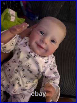 Lifelike Reborn Baby Dolls 20Inch Sweet Smile Realistic Newborn Full Vinyl Body