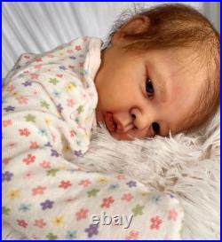 Liu-San cuddle reborn baby, sculpt by Adrie Stoete