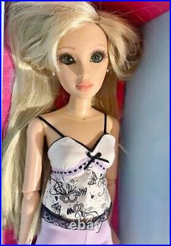 Lorifina Doll Hasbro 20 Inches Tall New In Box Long Blonde Hair Green Eyes