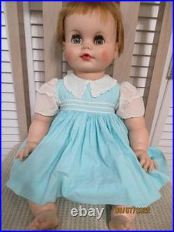 MADAME ALEXANDER 22 BABY GENIUS From ALMA WALLACE COLLECTION FLIRTY EYES A/O