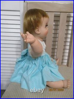 MADAME ALEXANDER 22 BABY GENIUS From ALMA WALLACE COLLECTION FLIRTY EYES A/O