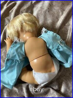 MARX 1979 FIRST LOVE BABY DOLL NIB Minor Dress Fault MINTY DOLL Hard To Find MARX 1979 FIRST LOVE BABY DOLL NIB Minor Dress Fault MINTY DOLL Hard To Find