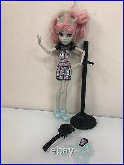 MONSTER HIGH Ghoul Chat 2-Pack Rochelle Goyle & Catrine Demew Dolls Complete HTF