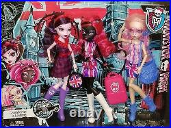 Monster High Doll Ghoulebrities In Londoom Elissabat Catty Noir Viperine Gorgon