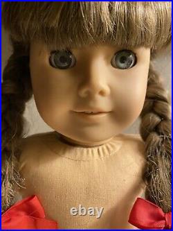 PLEASANT COMPANY/AMERICAN GIRL 18 MOLLY McINTIRE DOLL/ IN Meet OUTFIT
