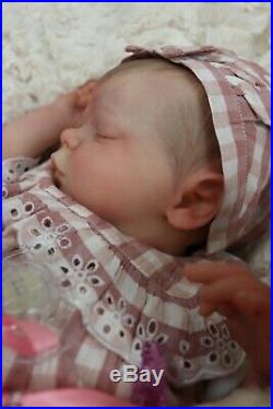 REBORN DOLL 6LBS 2oz 19 REALBORN BABY MIA with COA, BY MARIE TEXTURED SKIN
