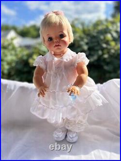 Real Live Lucy Ideal Vint Doll Sleepy Eyed Bobble Head FL20-E-H33 White Dress