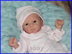 Reborn 30 to 32 Week Preemie, Blessing Awake by M. Winters, Belly Plate, COA