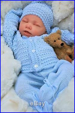 BUTTERFLY BABIES REBORN BABY BOY DOLL  KNITTED SPANISH OUT FIT E113 