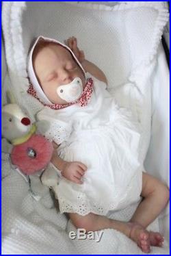 Reborn Baby Doll Amelia by J. Kazmierczak neu sweet limitiert Puppe süße Maus