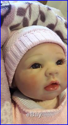 Reborn Baby Doll Girl Soft Pink Vinyl lifelike 55 cm real weight as real baby