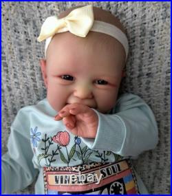 Reborn Baby Girl Jupiter 23 Melody Hess Sculpt Authentic withCOA Custom Order Reborn Baby Girl Jupiter 23 Melody Hess Sculpt Authentic withCOA Custom Order