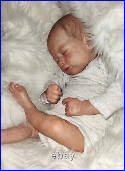 Reborn Baby Girl sleeping Dolls, Realistic, weighted, lifelike, magnetic passy