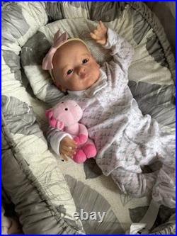 Reborn Baby Vera with COA READ DESCRIPTION Free Shipping MAKE A OFFER