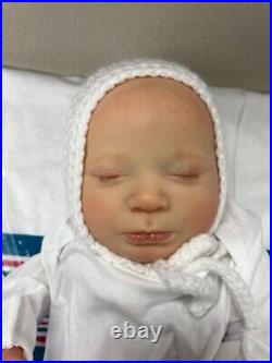 Reborn Doll Realborn Newborn Sage Asleep 3lbs 13oz 19 With COA Reborn Doll Realborn Newborn Sage Asleep 3lbs 13oz 19 With COA