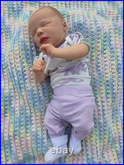 Reborn/Realborn Felicity asleep