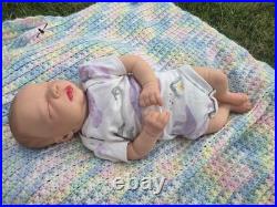 Reborn/Realborn Felicity asleep