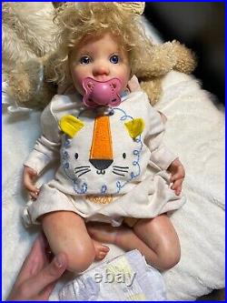 Reborn baby Flossie By Donna Rubert