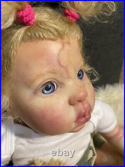 Reborn baby Flossie By Donna Rubert