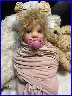 Reborn baby Flossie By Donna Rubert