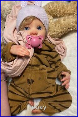 Reborn baby Flossie By Donna Rubert