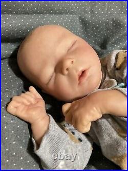 Reborn baby cute boy sleeping with magnetic pacifier outfit+receiving blanket